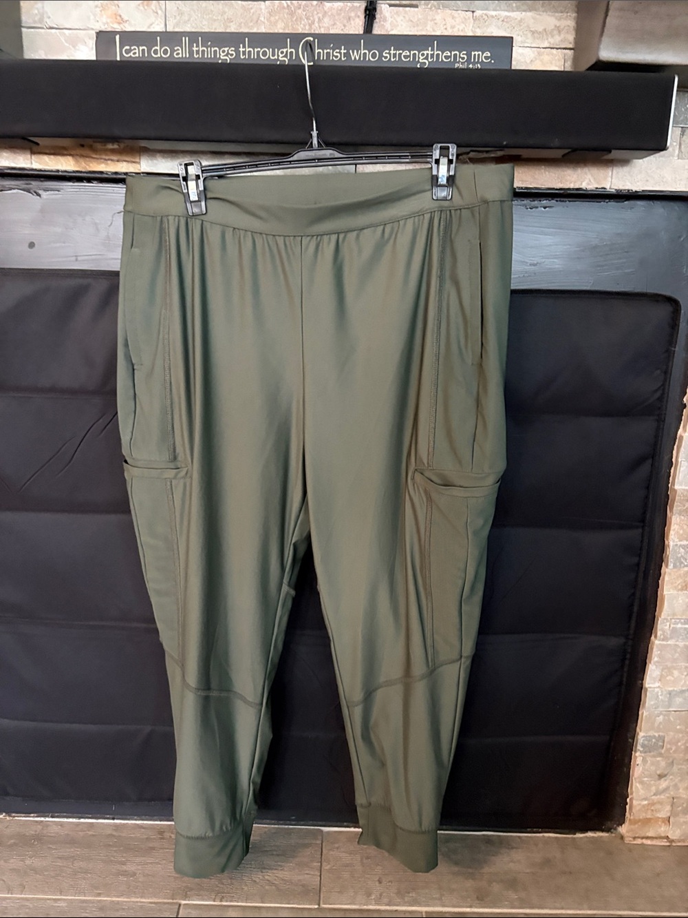 Women’s Olive Green Utility Jogger Pants